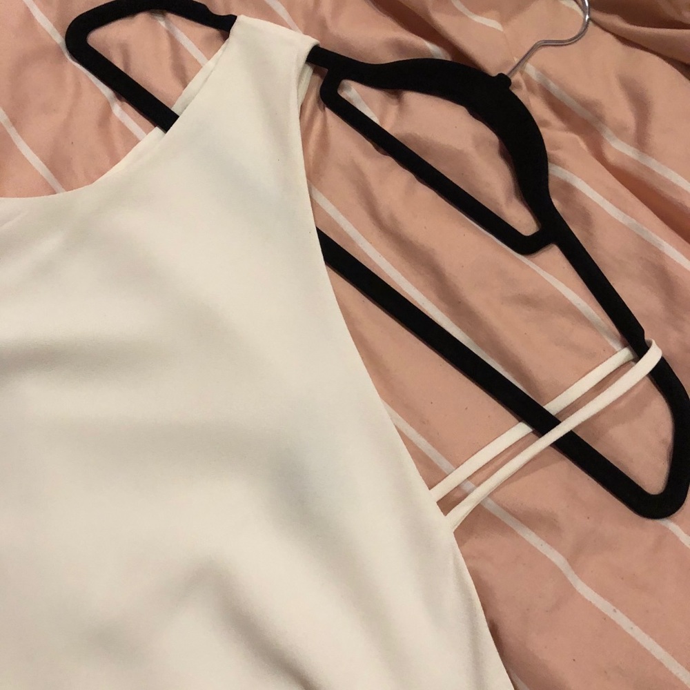 FOREVER21 WHITE DRESS - Picture 3 of 4